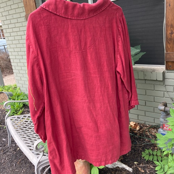 Mosaic red linen top, large in size. - Picture 4 of 8
